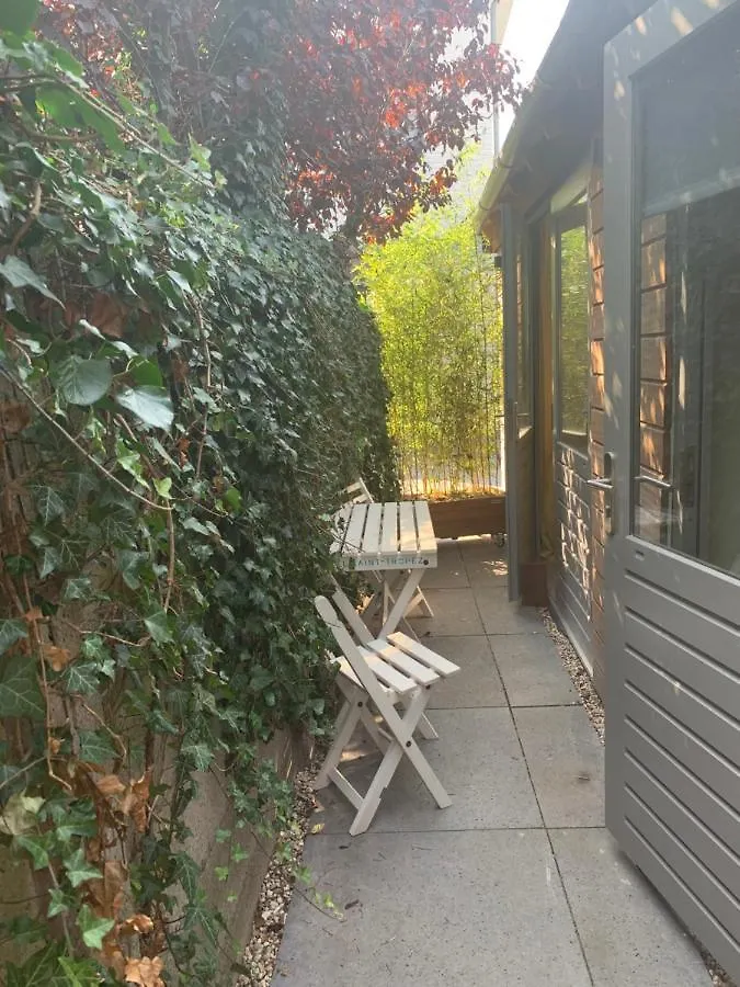 Tinyhouse Scheveningen beach FREE gated parking Den Haag 0*,  Niederlande