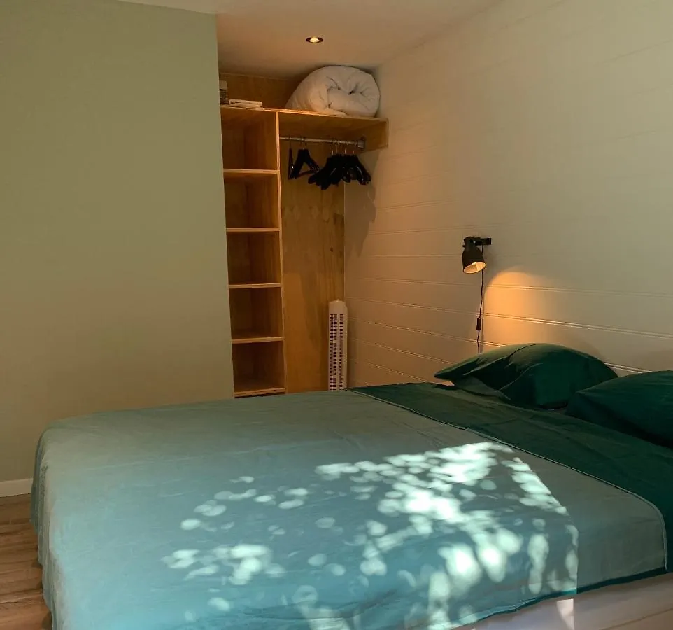 Tinyhouse Scheveningen beach FREE gated parking Den Haag Niederlande